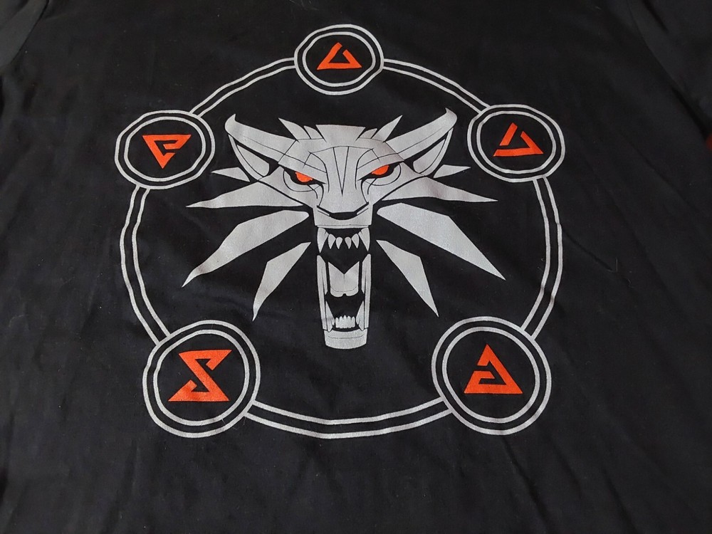 The Witcher 3 Signs of the Witcher Black Soft Feel T Shirt Size Medium