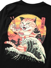 Niepce Men’s Sushi Eating Cat Graphic Tee Japanese Streetwear Crewneck T-Shirt