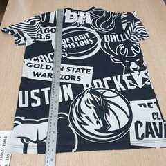 New Era NBA T Shirt Mens Small Black All Over Print Lakers Bulls Magic Nets