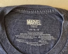 Marvel T-Shirt Captain America Distressed Shield Graphic Logo Blue Size Large