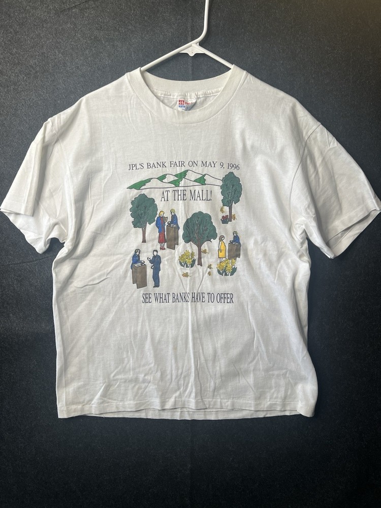 Vintage 1990s Single Stitch Hanes Heavyweight White T-Shirt Mens L Made in USA
