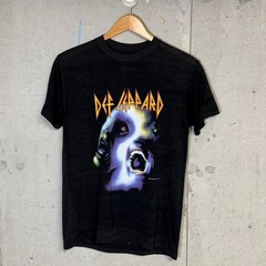 Vintage 1987 single stitch Def Leppard “hysteria” black band tee