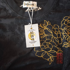 Karakuri Tamashii Dragon Embroidery T-Shirt Black Japanese Style Floral Pattern