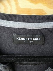 Kenneth Cole Black V Neck Shirt Size Large