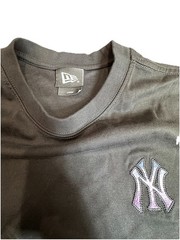 New Era MLB New York Yankees Black Embroidered Graphic T-Shirt Size L Baseball