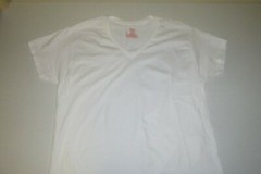 hanes mens shirt cotton comfort classic fit V-neck t-shirt Undershirt sz: small