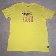 Y2K Volcom Stone Skateboard T-shirt Mens Large Slim Yellow Logo Spellout