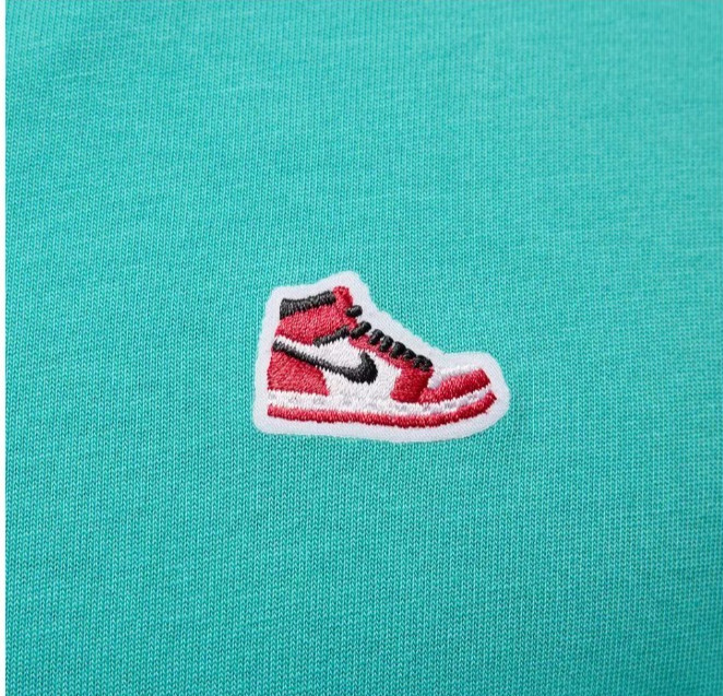 NEW 45$ Jordan Teal sneaker shirt SIZE XL