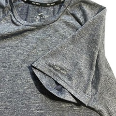 Nike Swim Shirt XL Rash Guard UPF 40 Protection Beach Pool Swim Sport Quick Dry