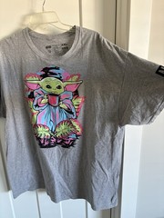 Neff x Star Wars Men’s XXL Baby Yoda Mandalorian Graphic T-Shirt Heather Gray