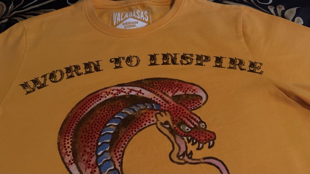 Valabasas Men’s S Yellow Cotton Graphic Crew Neck Tee Rhinestone Skull Snake