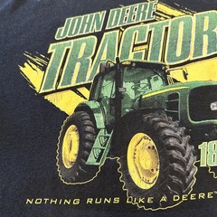 John Deere T-Shirt Men’s Sz XL Black Knit Crewneck “Nothing Runs Like A Deere”
