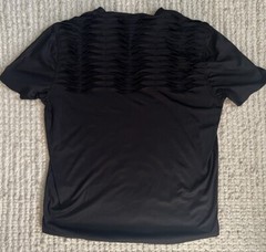 Men’s Quinn Luxe Pleated Black V-neck T-Shirt XL Cool Details Modern Minimalist