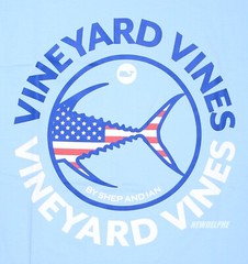 NWT Vineyard Vines Men SS Whale Pocket Crew Tee T-Shirt “TUNA USA EDITION”
