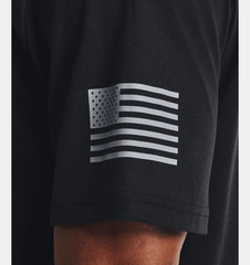 New UA Under Armour Freedom Flag Graphic T-Shirt in Black/Steel – Size M L XL