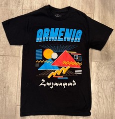 Ara The Rat Armenia T-Shirt Mens S Black Retro 80s Geometric Vaporwave Graphic