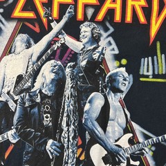 Def Leppard Concert Rock Tour 2015 T-Shirt Men’s L Navy Blue Front Back Graphic