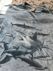 Vintage Mountain Great White Shark T Shirt Size Large