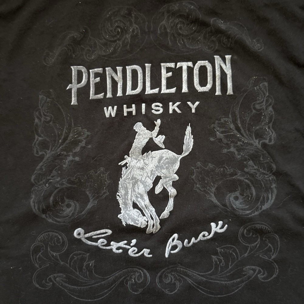 Men’s Pendleton Whisky Let’er Buck Short Sleeve T-Shirt. Size Small