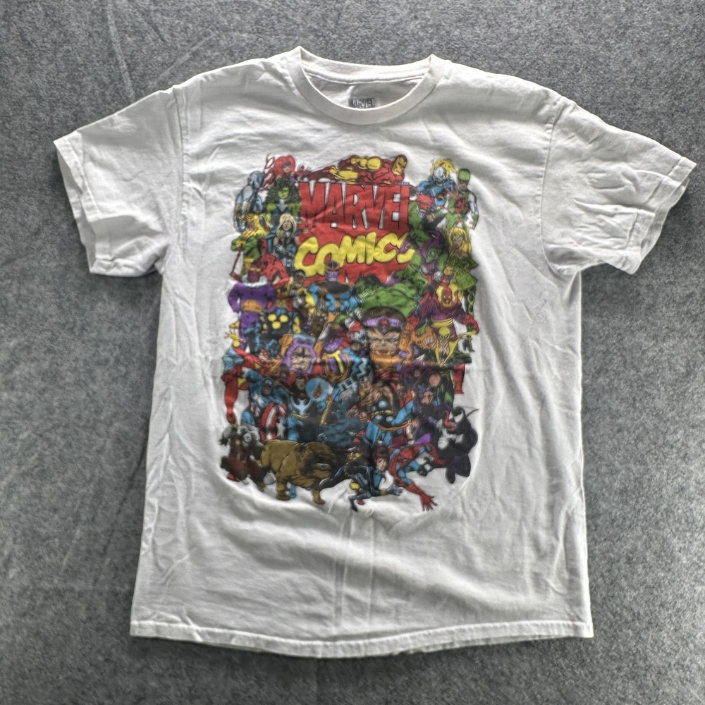 Marvel Comics Shirt Mens Medium White Superhero Graphic Tee Avengers Heroes