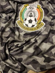 🇲🇽 Mexican National Team Camo Shirt. Size Med. FREE SHIPPING!⚡️