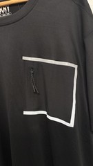 DKNY ​Logo Zip Pocket Men’s 3XL T-Shirt Black Light Weight Reflective Pocket
