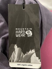 NWT Mountain Hardware T-shirt Base Camp Size Medium Long Sleeve Purple Hiking C1