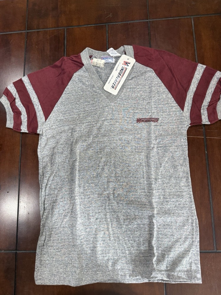 NWT Vintage 1970s Windbreaker Men’s L Heathered V-Neck Short Sleeve T-Shirt