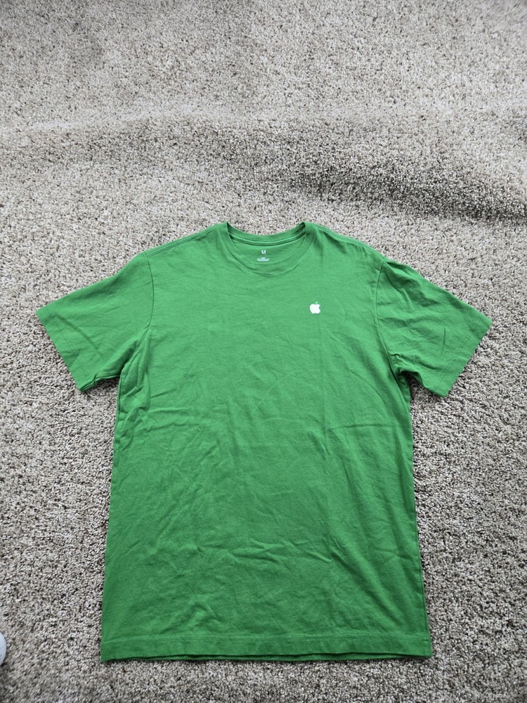 Apple T Shirt Medium Green Short Sleeve Crew Neck Cotton Graphic Employee
