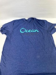 Lot of 4 pcs – Men’s t-Shirts: Gildan, Fruit on the Loom & other Various Colors
