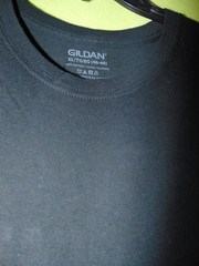 NEW Solid Black Gildan Tee Shirt XL Men’s Crew Neck 46-48 Chest Tagless