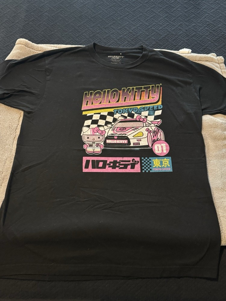 Hello Kitty Racing Car Tokyo Speed Graphic T-shirt Large Black Short Sleeve