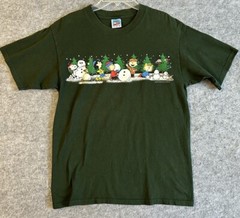 Peanuts Tag winter Scene Snoopy Charlie Brown Lucy Linus Sz M T Shirt