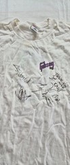 Vtg 80s/90’s Gibson Guitar T Shirt Guitars Autographed – Not sure by who