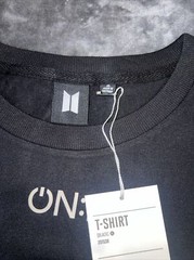 XL Official BTS Map Of The Soul Tour ON:E T-SHIRT