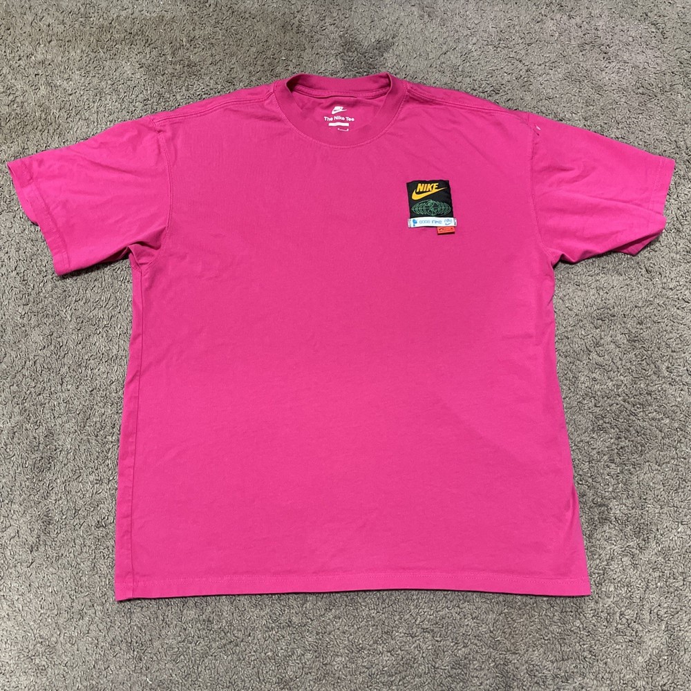 Nike Max90 T-Shirt Men’s Medium Pink Loose Fit Short Sleeve Embroidered