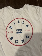 Men’s Cream Colored Billabong Tee Size Medium