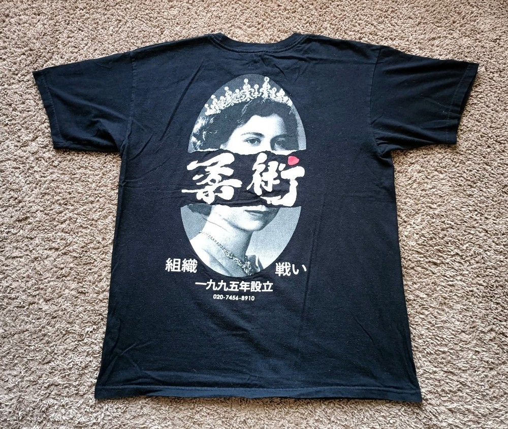 10 Deep T-Shirt Men’s Size Medium Graphic Print Black Shirt