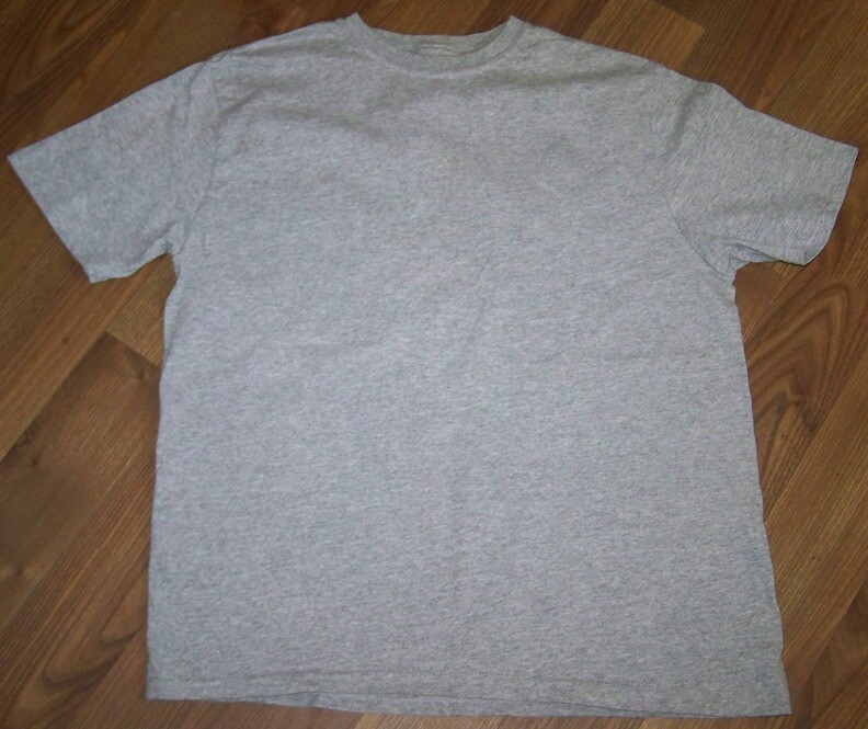 JEERZEES BY RUSSELL – TAGLESS 90/10 SHORT SLEEVE TEE SHIRT – GRAY – SIZE MEDIUM