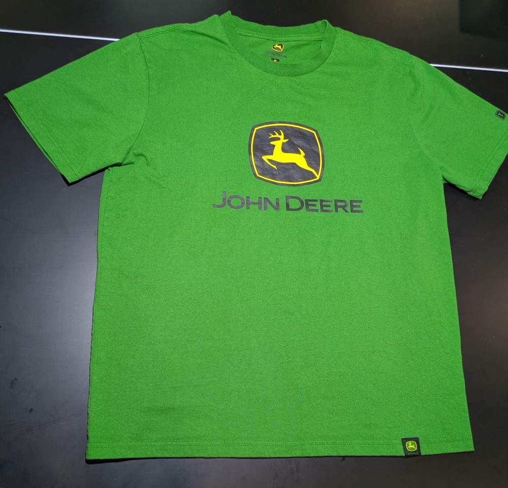 John Deere T-Shirt Men’s Medium Durable Tough Short Sleeve Tee Shirt