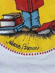 Vintage Marc Brown “Arthur” Meet You At The Library Cartoon Tee. Rare!