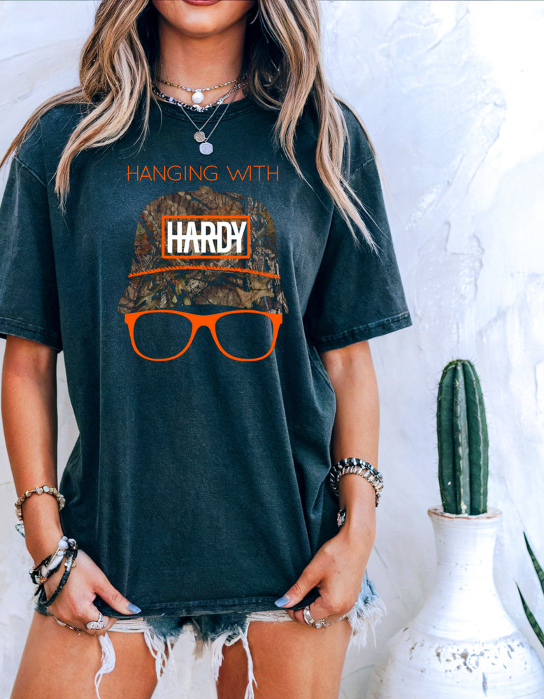 New HARDY Comfort Colors® Country Concert Graphic Tee – Vintage look