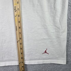 Air Jordan T Shirt Mens Large White Velvet Graphic Basketball MJ 23 NBA