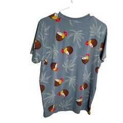 Free Planet Shirt Men’s Small Blue Coconut Vacation Resort Short Sleeve Casual