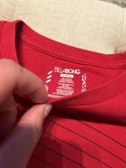 🟥 Vintage 00s y2k surfer Red Billabong Asymmetrical Graphic Tee