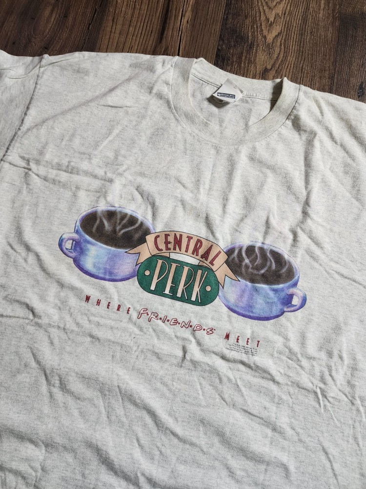 Vintage One Size Friends TV Show Big T Shirt Distressed Warner Bros Studio Store
