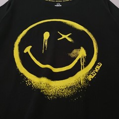 Smiley World Shirt Mens 2XL XXL BLACK GRAFFITI Street Art Skater Casual NWT
