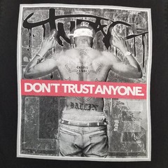Shaka Wear Men’s Black Tupac Don’t Trust Anyone Graphic T-Shirt Size Large