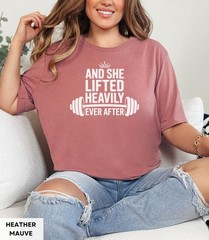 And She Lifted Gym Fitness T-Shirt Workout Weightlifting Bodybuilding MMA Tee