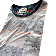 Vissla T Shirt Mens XL Gray Blue Stripe Short Sleeve Measures Medium Stretch